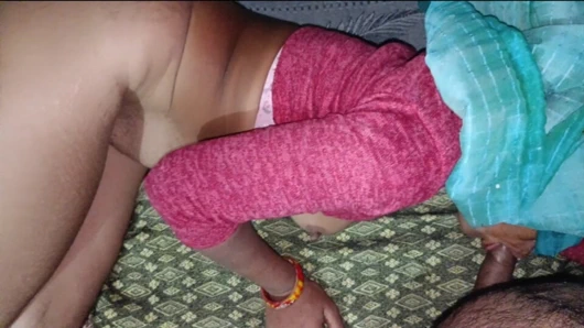 Bade Bhai Saheb's beautiful housewife was given pleasure by sucking the ass of the lad.