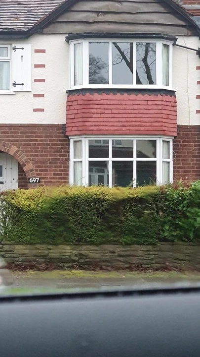 Busty üvey kocası ile evin önünde seks var