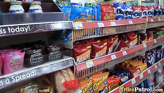 Üç delikli mole-a-mole