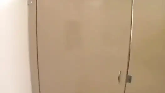 Fransız sarışınla sert yüz sikişi seansı