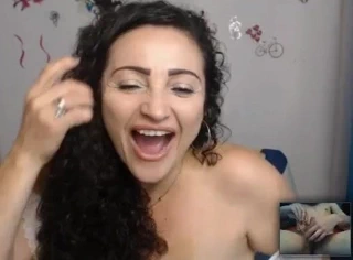 Benim horoz Latin milf tepki