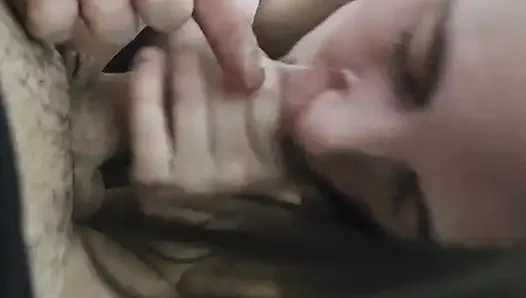 Üflemeyi ve tükürmeyi çok severim