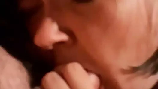 Lacy carter, erkek arkadaşının arkadaşlarıyla işbirliği yaparak rekorunu kırdı