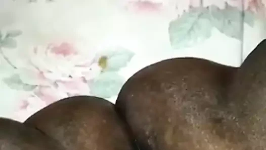 İri güzel kadını seviyorum