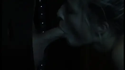 Gece geç saatlerde sikiş deliği grup seks partisi