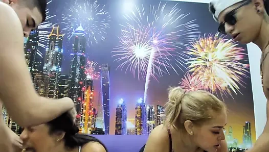 2 busty latinas vardır boğaz becerdin üzerinde kam tarafından çoklu büyük musluklar