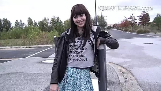 Güzel luna'nın ilk anal porno dökümü