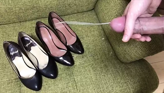 Karısının pompaları cesaretle sıçradı