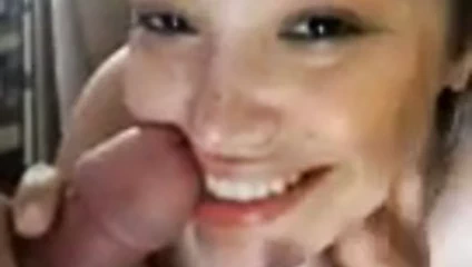 oral seks tarafından mutlu amatör kız