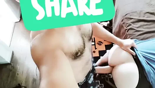 Bu adam Latinleri seviyor ve ben beyaz kıçları becermeyi seviyorum