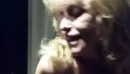 Büyük titted susan milf mastürbasyon 3