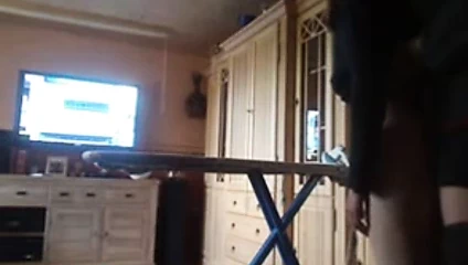 bei der Hausarbeit genagelt