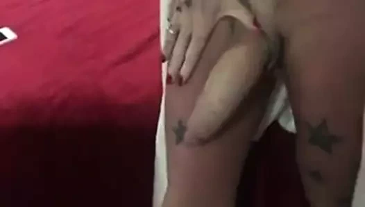 Fabiola voguel canavar boyutu çük