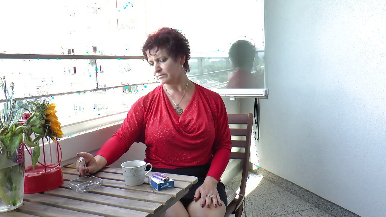 Azgın sallama olgun anne memeler işten sonra becerdin