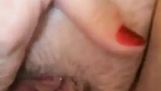 Amanta se masturbeaza