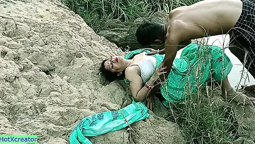 Hot Stepaunty Fucking with 18yo Boy!! Viral Hindi Outdoor Sex