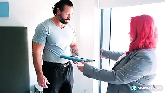 Lily Raine: seks ve bekar iş kadını