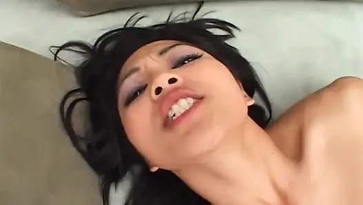 Kylie Morgan için vahşi ırklararası dörtlü seks!