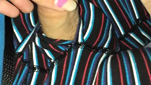 O sürüş sırasında benim kocam horoz ile oynuyor