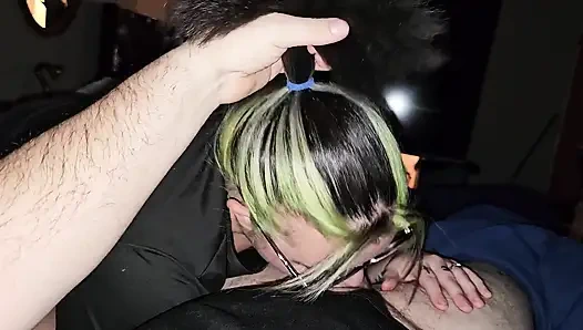 At kuyruklu sakso çekiyor