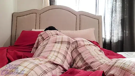 Katy Churchill 2025 porno yılı incelemede - birkenstocks, deri 31 talimatı, osurma