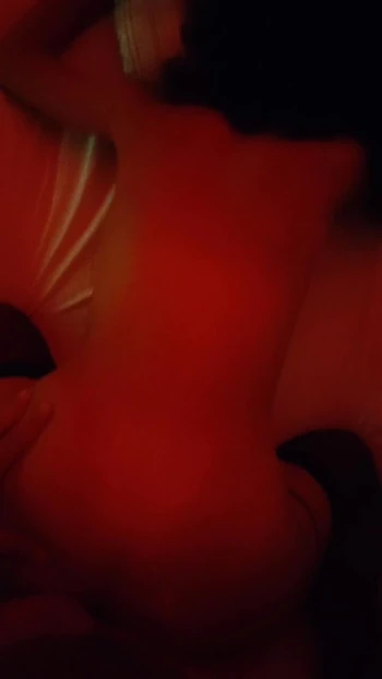 Первое видео хотвайф Irem раком