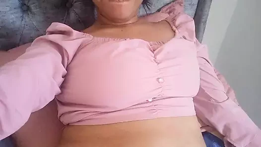 Vay canına!!! Üvey kızım bakireydi ve yanlışlıkla amını parmaklıyorum