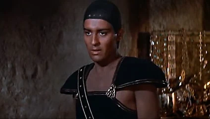 Joan Collins. valerie camille - firavunlar diyarı