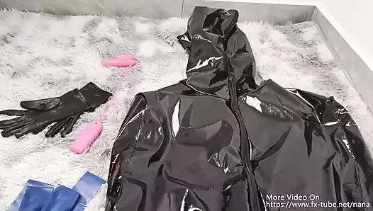 Nana bodysuit ve pvc uyku tulumu esareti