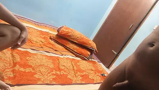 Orgazm - çilli güzellik erkek arkadaşının tadını çıkarıyor xxx porno bölüm 1