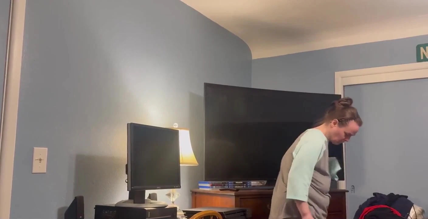 I Love Sucking Dick and Letting Him Blow His Hot Load Down My Throat!