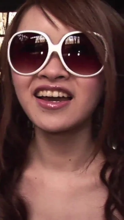 Asiatisches Teen im freien verfuehrt und gefickt | Clip 3