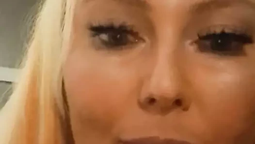 Oral seks itibaren sarışın bbw milf