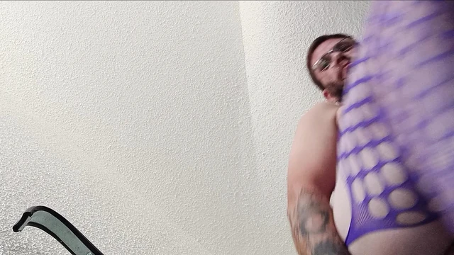 Большая горзе в видео от первого лица