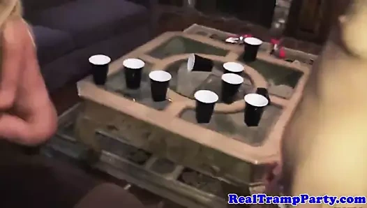 Parti seven amatörler ağzına alıyor