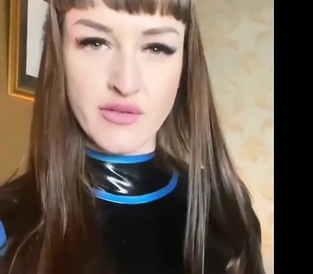 Vivienne l'amour - yala kaltak takma yarak bakış açısı