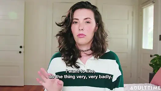 Casey Calvert bir hayranının değerli koleksiyonunu parçalıyor! | yıldızı röportajı | Adult Time