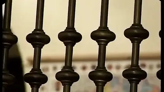 Almanya'dan minyon genç kız ilk kez sıkı götünü siktiriyor