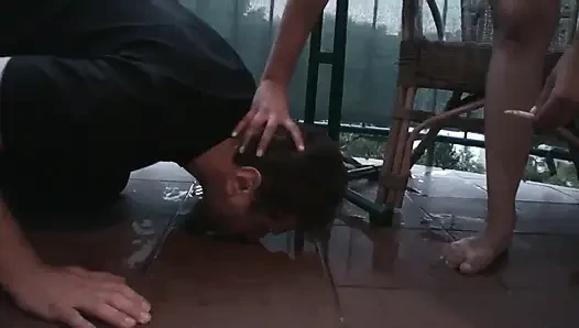 Yağmur yağdı ve yerleri yala kaltak!