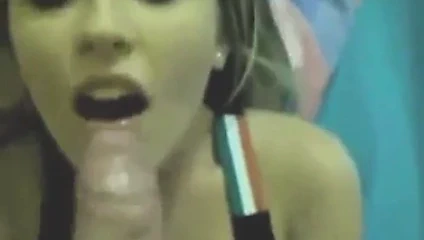 Güzellik berbat ve güzel bir sıcak yüz alır