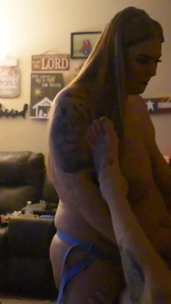 Незабываемый момент из "Использования его как пепельницы"