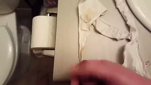 Bana cumming içinde değil kızkardeşin tanga