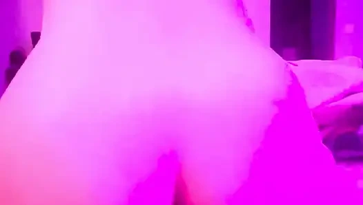 Çinli striptizci nefis Jimmy'nin gevşek amına boşalana kadar ters kovboy kız tarzına biniyor