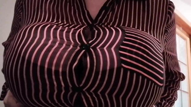 LEGACY Melonie Kares - грудастая лифчик, блузка подпрыгивает