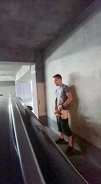halka açık otoparkta mastürbasyon