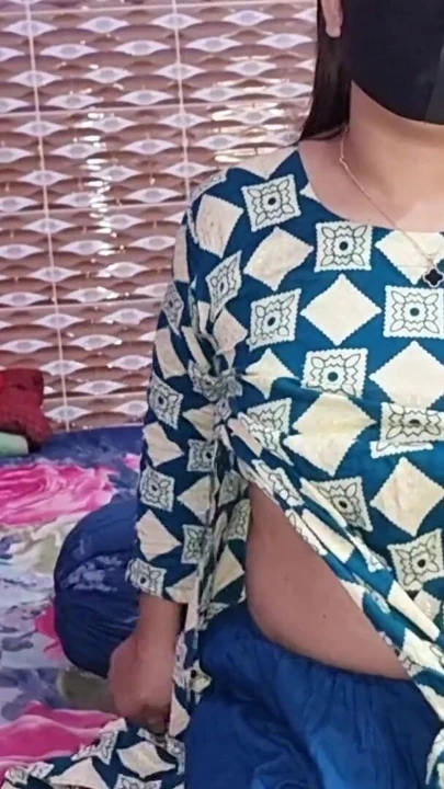 Bangla sesli anal yakın çekim videosu. Hintli evli kadında yeni anal video | Klip 1