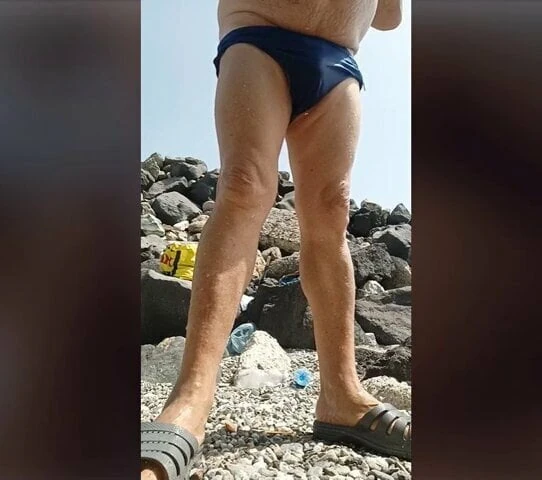 69 yaşındaki erkek italya'dan 45