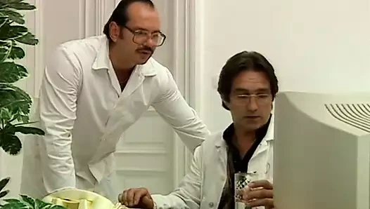 Julia taylor uranüs deneyinde