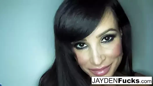 3 lezbiyen seks-capade