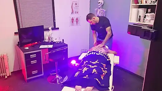 Thatbosslass ile tantrik yoni masajı